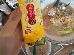 -霆记海鲜·只为这碗面(滨江店)