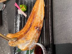 -铭牛烧肉·和牛海鲜自助(高新月牙湖店)