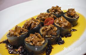 Tea Oil Stir-fried Eggplant with Preserved Eggs