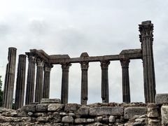 -埃武拉罗马神庙