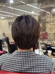 -PE SALON