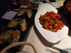 -韵秋荷(宝山龙湖天街店)