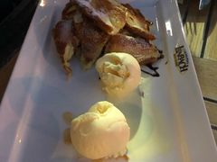 -LENBACH兰巴赫西餐啤酒坊(大连东港店)