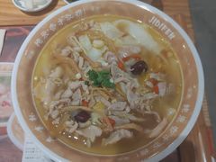 -及第粉·广州非遗沙河粉(赤岗店)