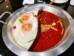 鸳鸯锅底-吴记老锅底麻辣火锅(福州路店)