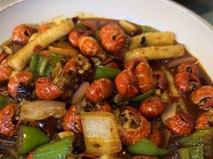 -六福烧烤酒馆(秦隆步行街店)