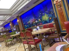 大堂-品海楼·大连海胆锅贴馆(东港店)