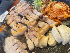 -Dombe豚(黑猪肉街店)