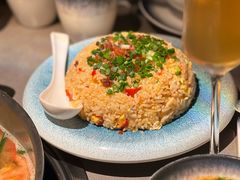 -伴山牛贵州黄牛肉火锅·苗疆非遗艺术餐厅(上海首店)