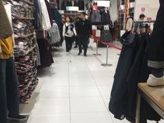 -优衣库(南京建邺万达广场店)