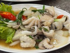 -拉威海鲜市场