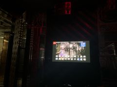 -蓝尊量贩(黄河路店)