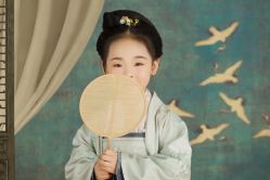 -盘子女人坊生日照·摄影馆(华强店)