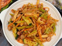 -韩风烤牛肉冷面店
