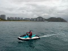 -三亚游船旅游中心(三亚鹿回头游艇游船公共码头店)
