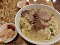-老乌家特色小炒泡馍(大皮院店)