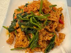 -马尔龙新疆饭店·清真(瑞景店)