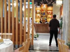 -香山湖家家宴(中山陵店)