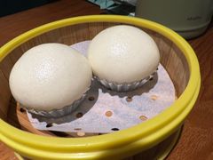 蛋黄流沙包-南拳十三姨·潮汕砂锅粥(世纪金源店)
