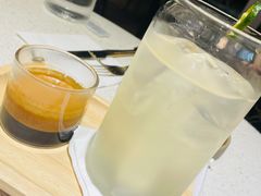 招牌椰青冷萃-Toris(LuOne凯德晶萃广场店)