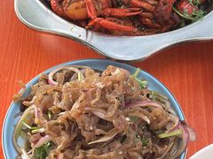 -丹水桥地锅鱼·翘嘴鲌·地方特色全鱼宴(丹江口大坝店)