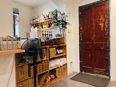 -WOW coffee
