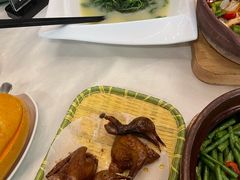-五谷芳乳鸽王(海景店)