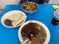 -刘老虎肉丸糊辣汤(总店)