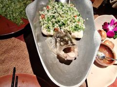 鲜花椒烧鲈鱼-花马天堂云南餐厅 Lost Heaven(外滩店)