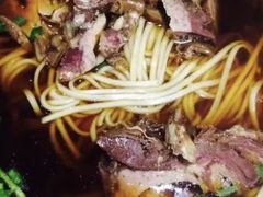 -老新隆牛肉锅贴(新街口店)