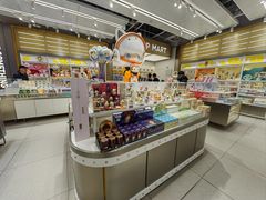 -泡泡玛特POPMART(金源POP UP店)