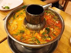 -J Daeng Seafood