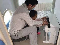 -KIDults童伴儿亲子餐厅(达美中心广场店)