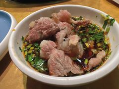 吊龙-左庭右院鲜牛肉火锅(金山万达店)