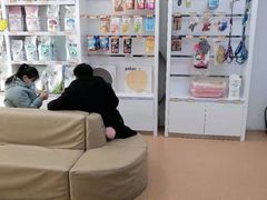 -宠颐生中康贝怡动物医院