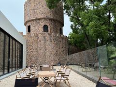 -J Create城市露营咖啡·简餐·宠物(上海动物园店)