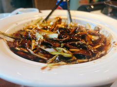 -魏铭鱼头捞饭(晋阳路店)