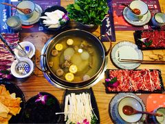 -牛村来人潮汕牛肉火锅(西单店)