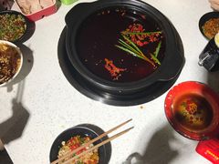 -钢管厂歆瑞源油卤串串香(春熙路太古里店)
