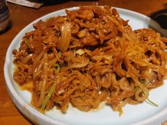 五花肉炒酸菜粉-95号酱骨·一块豆腐(展春园西路店)
