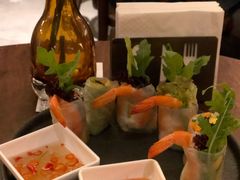 越南传统生包鲜虾春卷-来龙里 精致 东南亚餐室(万象城店)