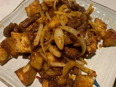 馕丁炒烤肉-疆Jiang·新疆秘制料理