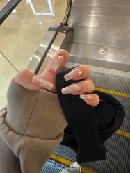 -手牵手美甲