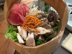 -捞王锅物料理(上海世茂广场店)