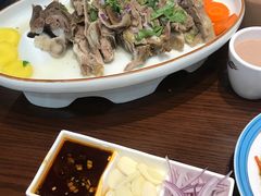手抓羊肉-巴依老爷新疆美食(牡丹园店)
