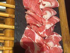 -老牌坊云南鱼豆花火锅(哈西万达店)
