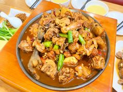 -八两八金·莱芜特色炒鸡(市南漳浦路店)