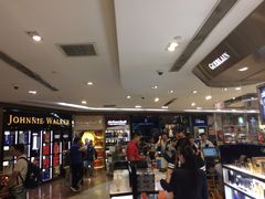 -日上免税店(三径路t3店)