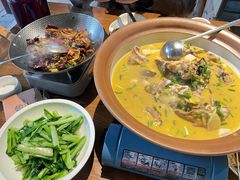 -湘力力小院·鱼汤泡饭(枫林路店)