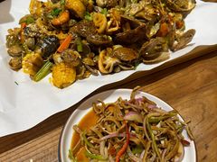 -东来菜馆•手抓海鲜家常菜•海鲜锅贴(鸽子窝店)